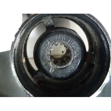 20 - 30 CV ELICA MICHIGAN MATCH YAMAHA MARINER  9 7/8 X 10 1/2