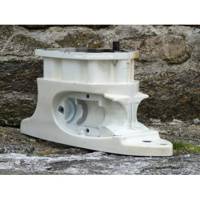 FOURREAU 90 - 115 - 140 CV 4T SUZUKI 52111-90J DF90 DF115 DF140