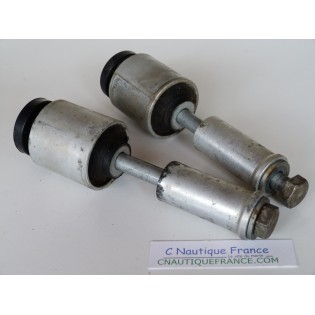 BF75 BF100 SILENT BLOC 75 - 100 CV 4T HONDA 50155-ZZ0-000