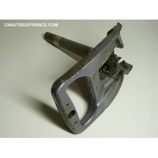 20 - 35 HP 2S STEERING BRACKET JOHNSON EVINRUDE 335430 329648