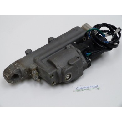 F70  POWER TRIM 70 HP 4S YAMAHA 6CJ