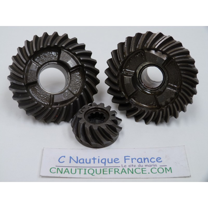 9.9D 15D SET PIGNONE 9.9 - 15 CV 2T YAMAHA 682 6E7