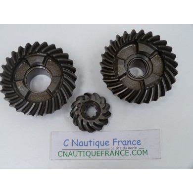 9.9D 15D SET PIGNONE 9.9 - 15 CV 2T YAMAHA 682 6E7