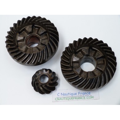 DF60 DF70 PINION GEAR 60 - 70 HP 4S SUZUKI 99E