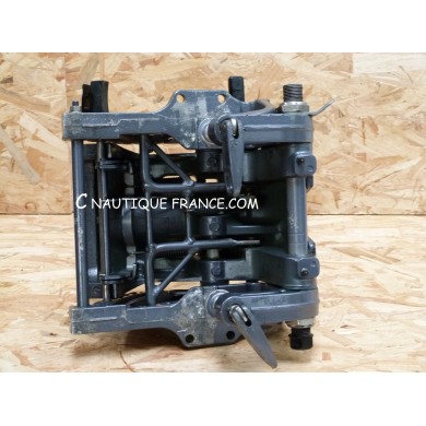 F25A BRACKET 25 HP 4S YAMAHA 65W