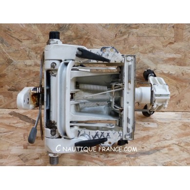 25 HP BRACKET EVINRUDE E-TEC