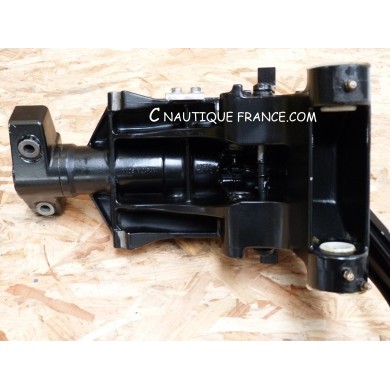 DF40 DF50 SWIVEL AND STEERING BRACKET 40 - 50 HP SUZUKI