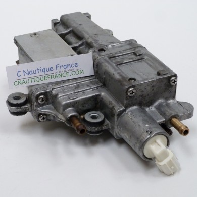 DF40 DF50 SÉPARATEUR DE VAPEUR 40 - 50 CV SUZUKI 15600- 87J10