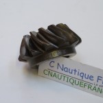 Original used transmission gear for outboard engine base. Fast worldwide shipping.