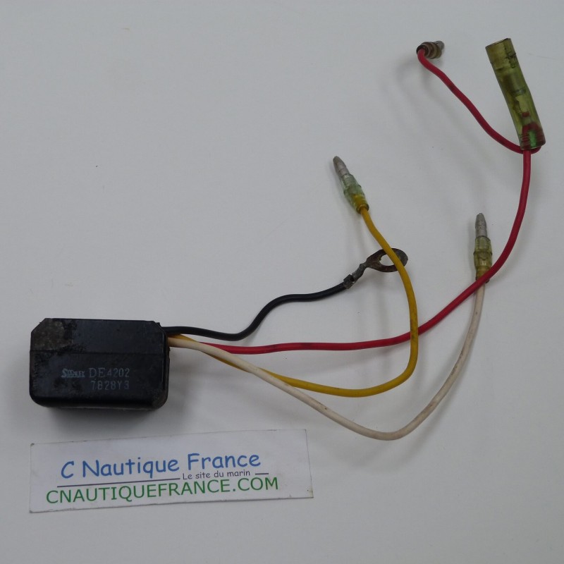 REDRESSEUR MOTEUR HORS-BORD SUZUKI DE4202