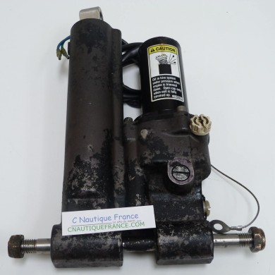 25 - 60 CV TRIM MOTORE MERCURY MARINER 822344A