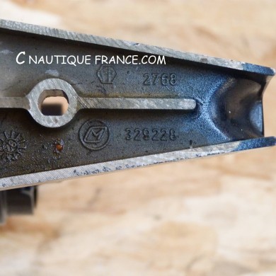 3 - 4 HP 2S LOWER UNIT EVINRUDE JOHNSON