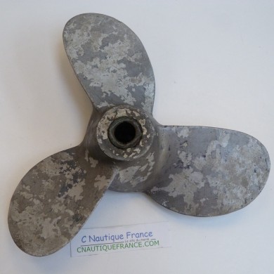 HELICE HORS-BORD 6 - 8 CV 4T BF6 BF7.5 BF8 HONDA