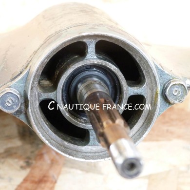 F6 F8 PIEDE DI MOTORE 6 - 8 CV 4T YAMAHA 60R 60S 68T