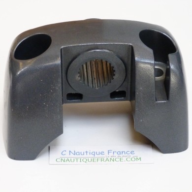 F40 MOUNT RUBBER HOUSING 40 HP 4S YAMAHA 67C