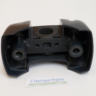 F40 MOUNT RUBBER HOUSING 40 HP 4S YAMAHA 67C