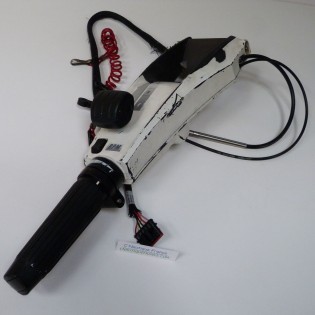 15 - 30 HO STEERING HANDLE EVINRUDE E-TEC