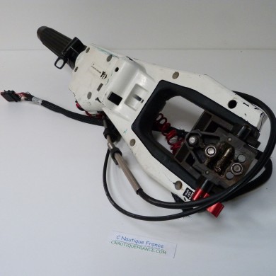 15 - 30 HO STEERING HANDLE EVINRUDE E-TEC