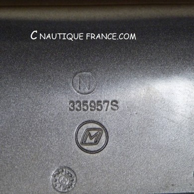 5 - 8 HP 2S SIDE COVER EVINRUDE JOHNSON 335957