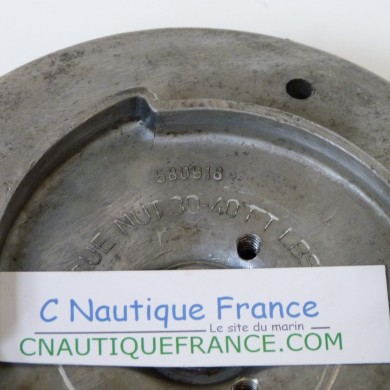 VOLANT MAGNÉTIQUE 4 CV 2T JOHNSON EVINRUDE 580918