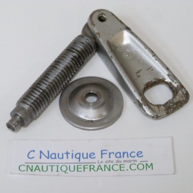 VIS & OREILLE DE PRESSE 8 - 30 CV HONDA