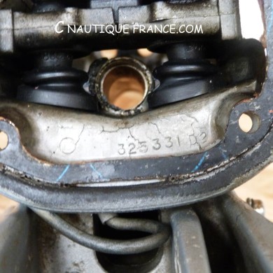 9.9 - 15 CV 2T FOURREAU EVINRUDE JOHNSON