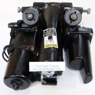 TRIM 135 - 300 CV V6 MERCURY 855998A - Pièce occasion hors-bord