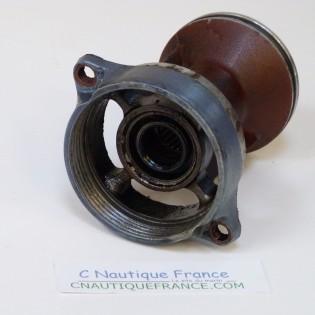 HOUSING BEARING 9.9 - 15 HP 2S JOHNSON EVINRUDE