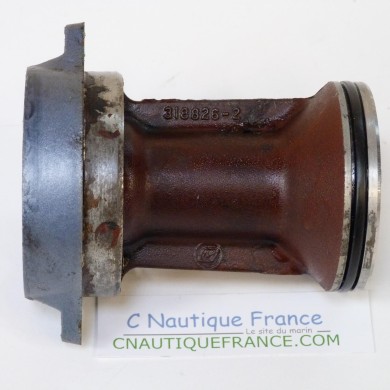 HOUSING BEARING 9.9 - 15 HP 2S JOHNSON EVINRUDE