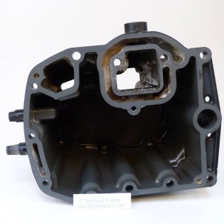 DF90 DF140 SERBATOIO OLIO 90 - 140 CV 4T SUZUKI 90J