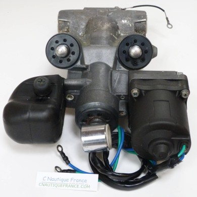 F115 MOTORE TRIM 115 CV 4T YAMAHA 68V