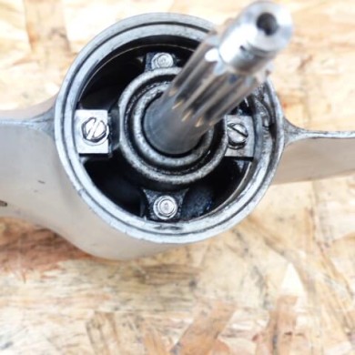 35 - 50 HP 2S LOWER UNIT EVINRUDE JOHNSON