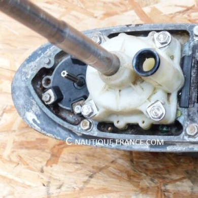 PIEDE DI MOTORE 150 - 200 CV YAMAHA