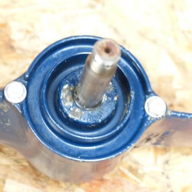 BF9.9 BF100 LOWER UNIT 9.9 - 10 HP 4S HONDA VOLVO PENTA