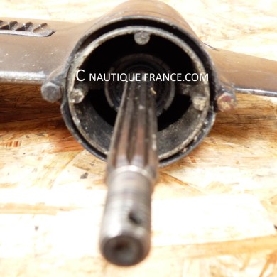 DT20 LOWER UNIT 20 HP 2S SUZUKI