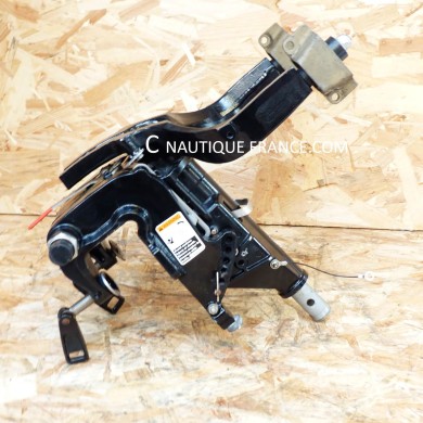 F15M CLAMP BRACKET 15 HP 4S MERCURY