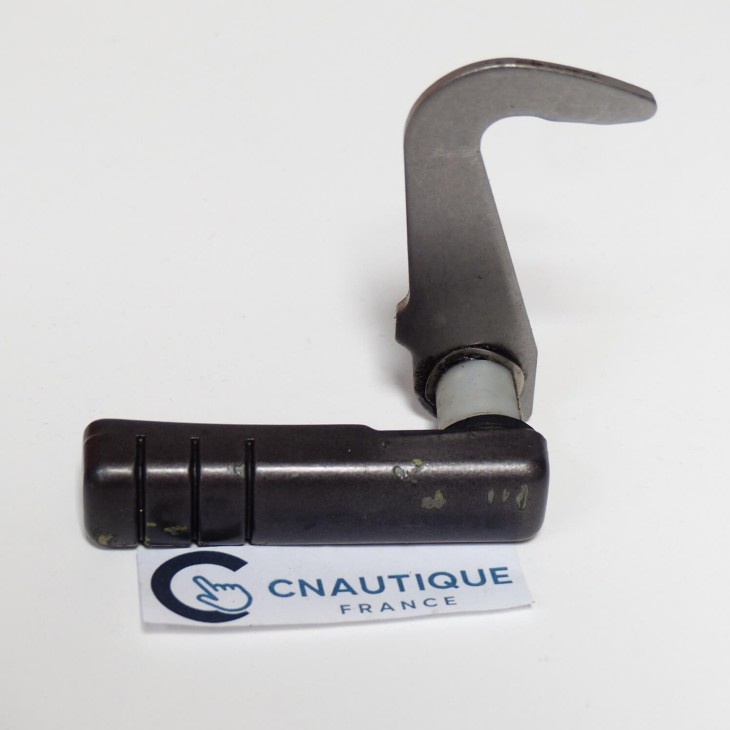 15 - 115 HP COWL LATCH TOHATSU 3R3