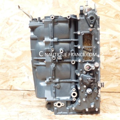 F150 CRANKCASE CYLINDER 150 HP 4S YAMAHA 63P
