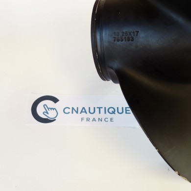 40 - 140 HP PROPELLER EVINRUDE 13.25 X 17 E-TEC 765183