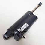 F30 F40 VERIN HYDRAULIQUE 30 - 40 CV YAMAHA 67C