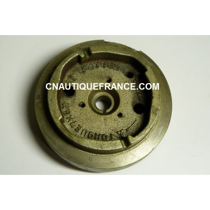 VOLANT MAGNÉTIQUE MITSUBISHI SUZUKI F4T752