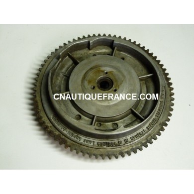 VOLANT MAGNÉTIQUE 18 - 20 - 25 CV 2T V4 JOHNSON EVINRUDE 581561