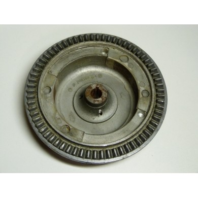 FLYWHEEL 4 - 5 - 8 HP 2S JOHNSON EVINRUDE 582169