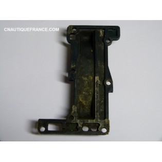 PLAQUE D' ÉCHAPPEMENT 6 - 8 CV 2T YAMAHA 6G1