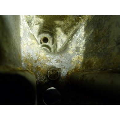 EXHAUST HOUSING 25 - 30 HP 4S EVINRUDE SUZUKI 89J