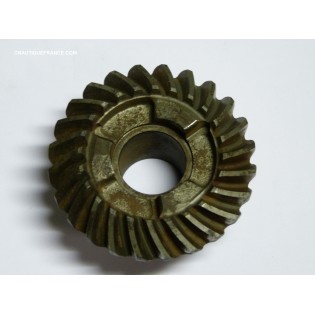 PIGNONE PIEDE DI MOTORE 25 - 30 CV 2T YAMAHA 689-45571-00