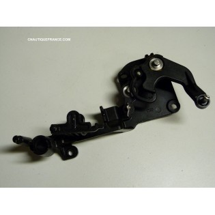 BRACKET THROTTLE 75 - 115 HP 4S MERCURY 897763