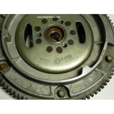 FLYWHEEL 25 HP 2S YAMAHA 25D