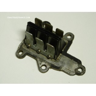 BOITE A CLAPET 9.5 CV 15 CV 2T YAMAHA  9.5A  15A - 650 