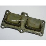 PLAQUE D' ECHAPPEMENT 9.9 - 15 CV 2T JOHNSON EVINRUDE 0328820